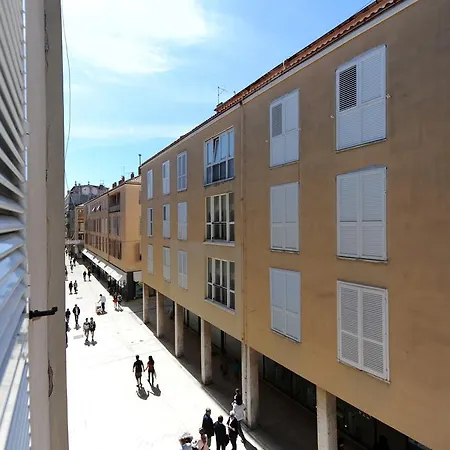 Apartment Studios Artessa Zadar